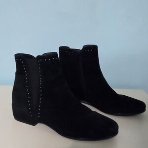 Chic Black Studded Ankle Booties